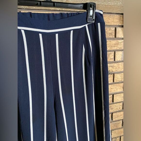 ‎Iris striped flowy dress pants - Picture 5 of 7